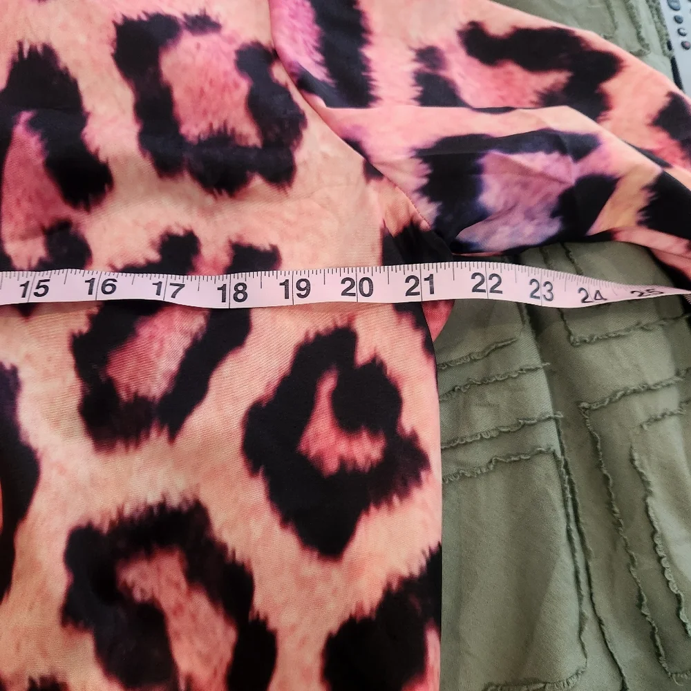 Green, Orange, Blue, & Black Colorful Leopard Print Button-Up Shirt. - Picture 9 of 9